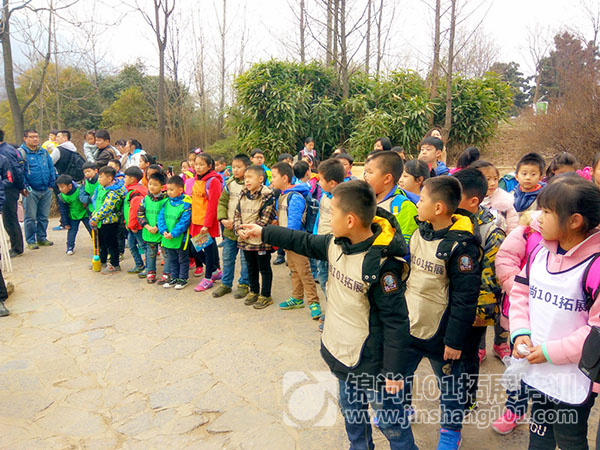 美中教育2017动物园植树活动(图8)