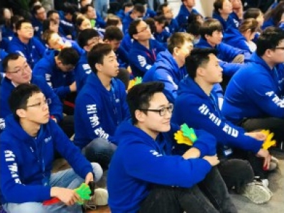 某公司2周年活动司庆