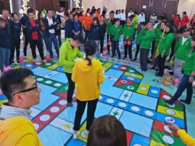 拓展训练开启智慧的大门