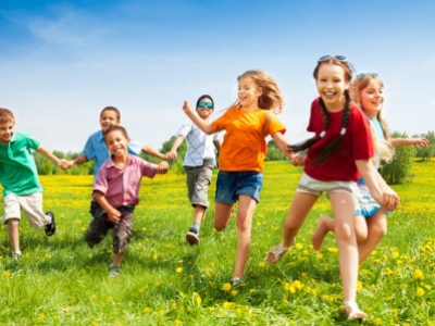 在这里众多暑期夏令营，总有一个适合孩子！